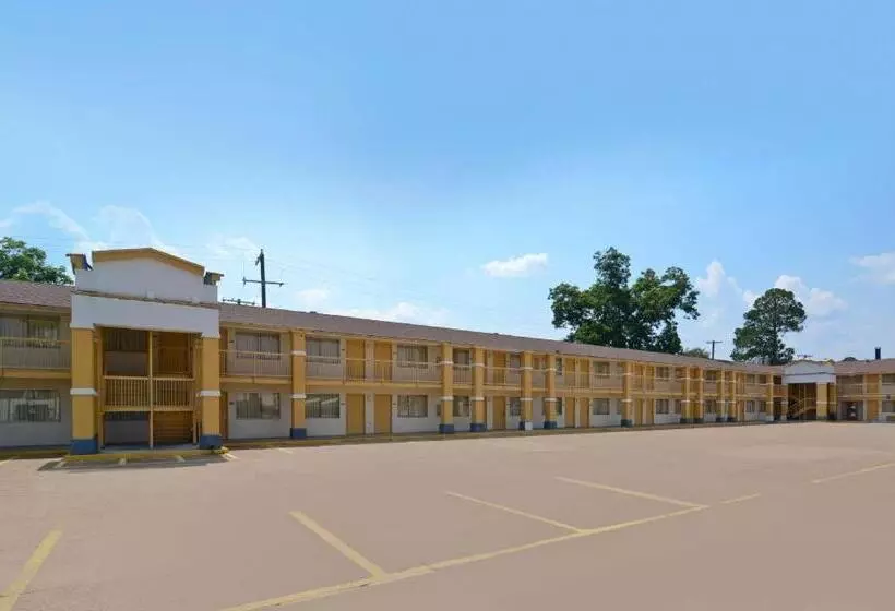 ホテル Americas Best Value Inn Alexandria