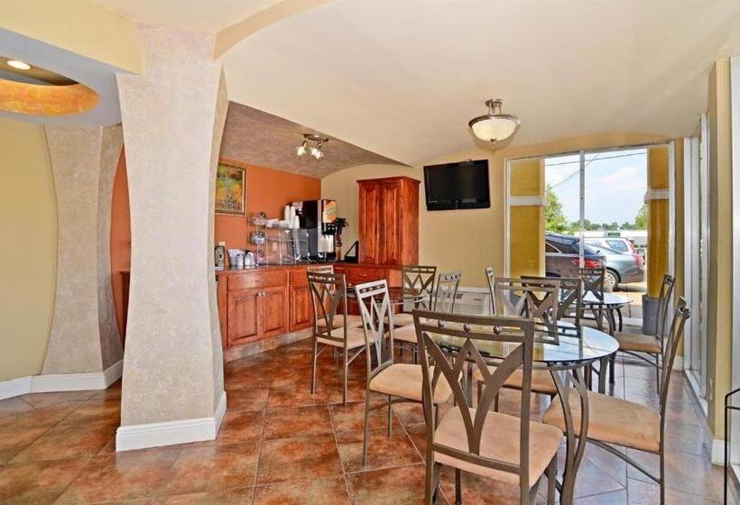 Отель Americas Best Value Inn Alexandria