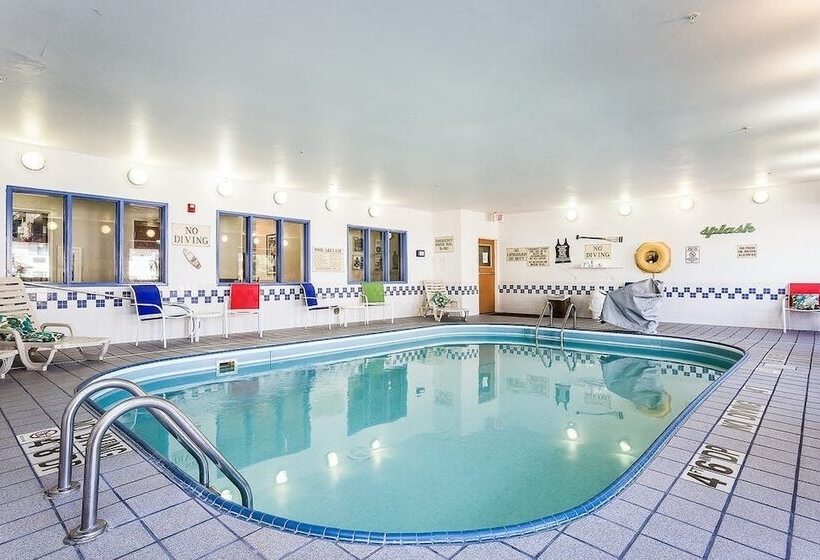 ホテル Comfort Inn Bettendorf   Quad Cities