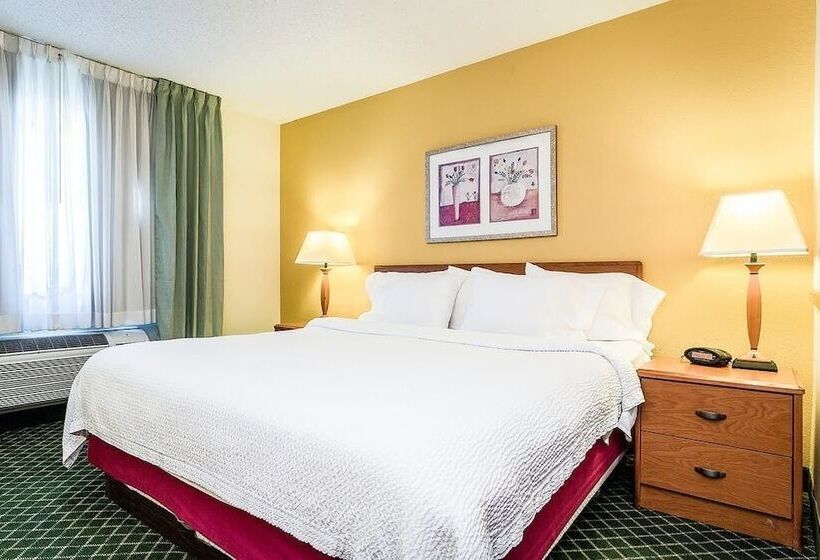ホテル Comfort Inn Bettendorf   Quad Cities