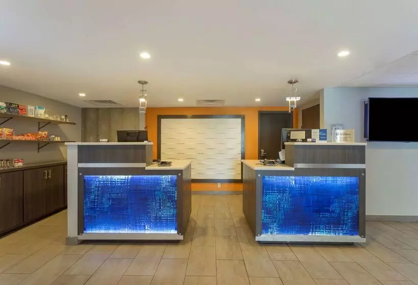 Отель Best Western Plus Bowling Green