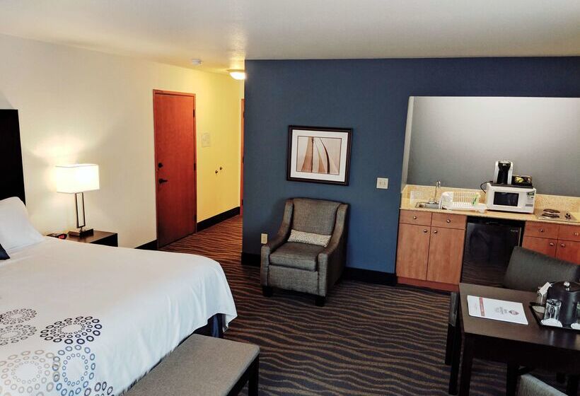 酒店 Best Western Plus Edmonds Harbor Inn