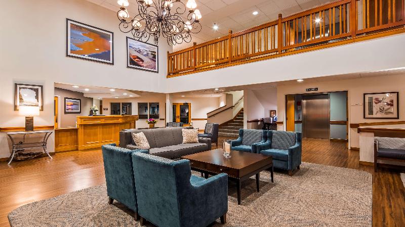 酒店 Best Western Plus Edmonds Harbor Inn