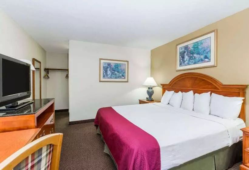 酒店 Days Inn By Wyndham West Des Moines   Clive