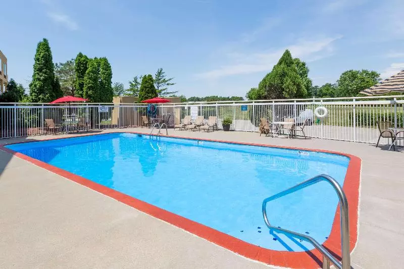 酒店 Days Inn By Wyndham West Des Moines   Clive