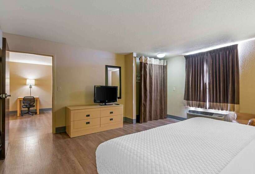 בית מלון כפרי Extended Stay America Suites  Kansas City  Overland Park  Quivira Rd