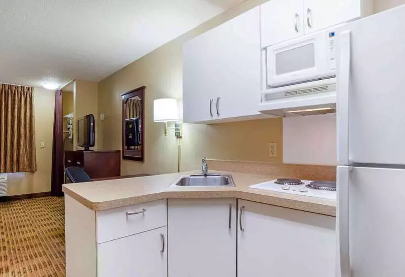 Отель Extended Stay America Suites New Orleans Metairie