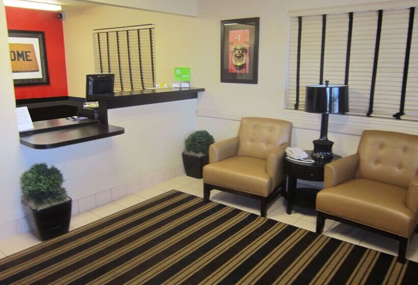 בית מלון כפרי Extended Stay America Suites  Sacramento  Arden Way