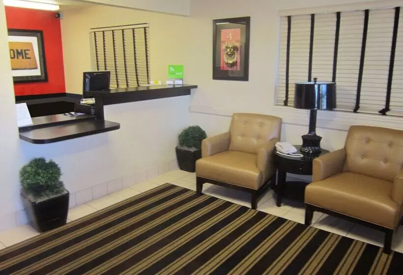 فندق Extended Stay America Suites  Sacramento  Arden Way