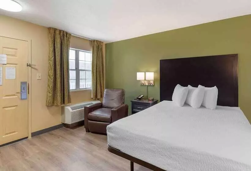 هتل Extended Stay America Suites   St Louis   Westport   E Lackland Rd