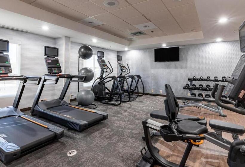 هتل Fairfield Inn By Marriott Evansville West