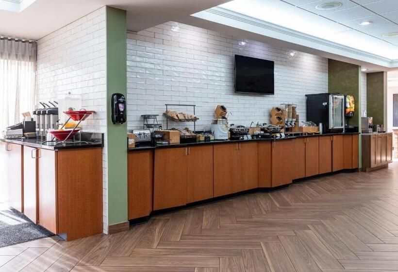 هتل Fairfield Inn By Marriott Evansville West