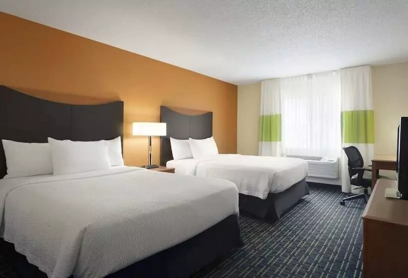 ホテル Fairfield Inn & Suites By Marriott Champaign