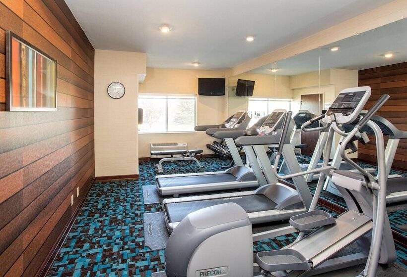 هتل Fairfield Inn & Suites Cheyenne