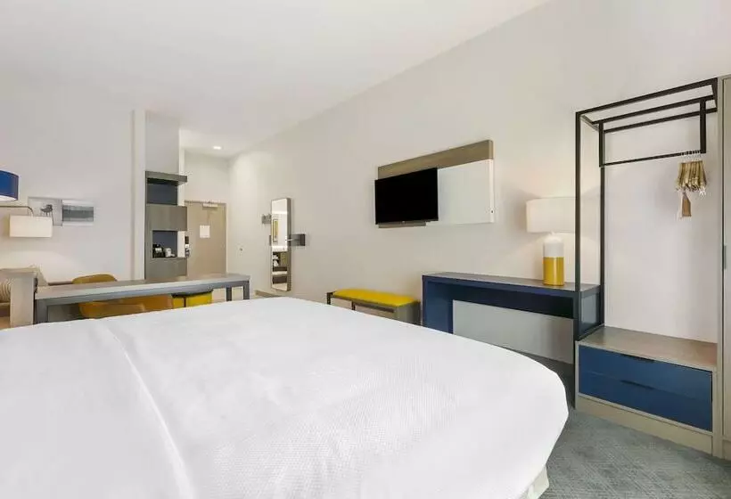 هتل Comfort Inn & Suites Houma