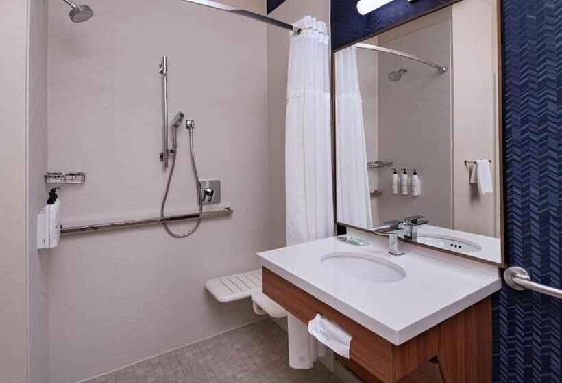 בית מלון כפרי Fairfield Inn & Suites Kansas City Airport