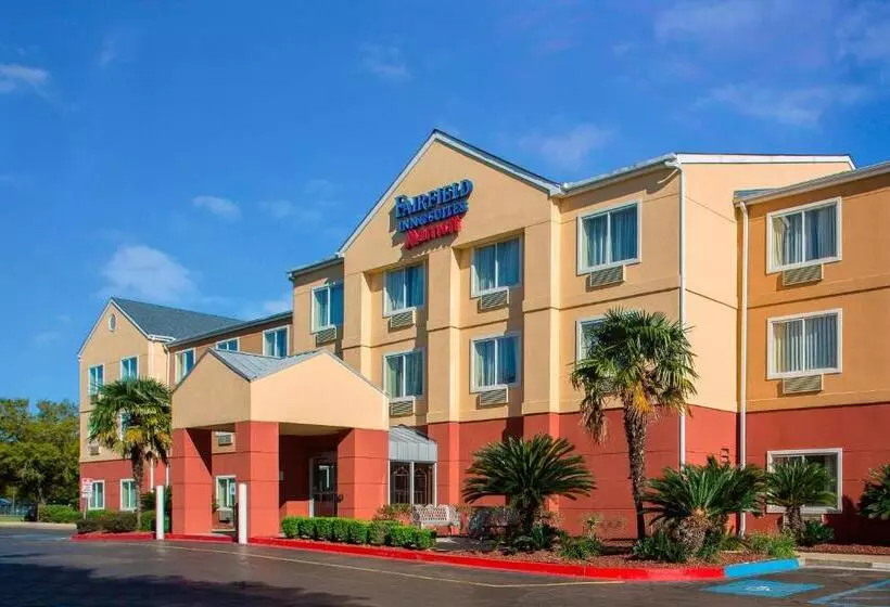 هتل Fairfield Inn & Suites Lafayette I10