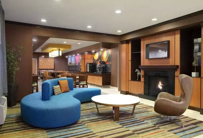 Отель Fairfield Inn & Suites Minneapolis St. Paul/roseville