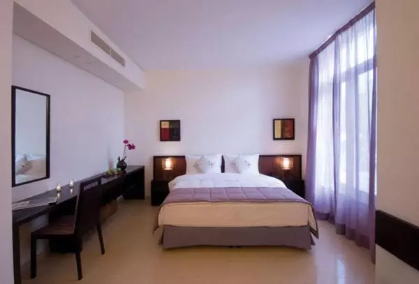 هتل Burda 41  & Suites