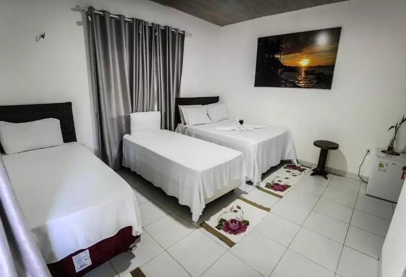 ペンション Pousada E Restaurante Amazonia