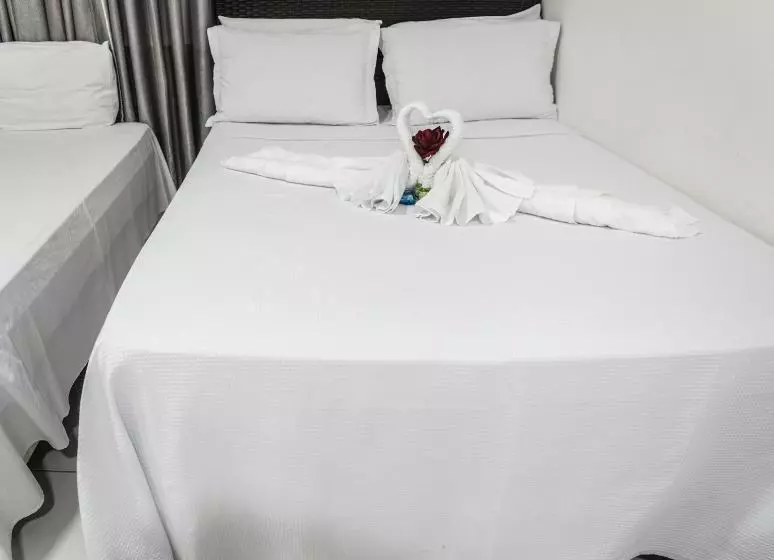 ペンション Pousada E Restaurante Amazonia