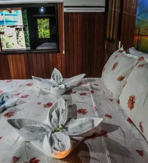 ペンション Pousada E Restaurante Amazonia