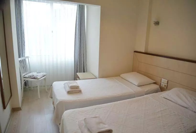 Ayhan Otel