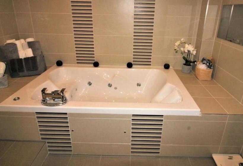 צימר Inverness House