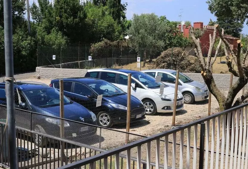 Aamiaismajoitus (B&B) La Casa Dell'orso