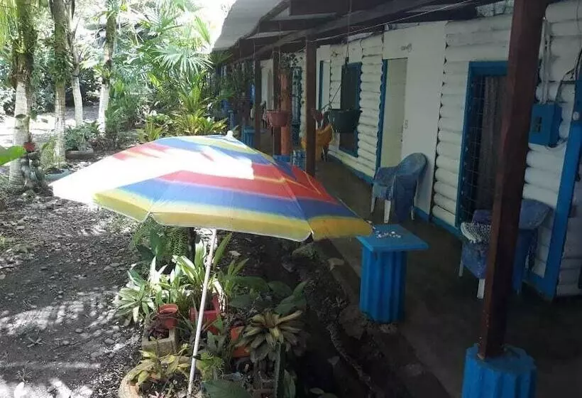 ベッドアンドブレックファースト Puerto Viejo Ancora Blu Hostel