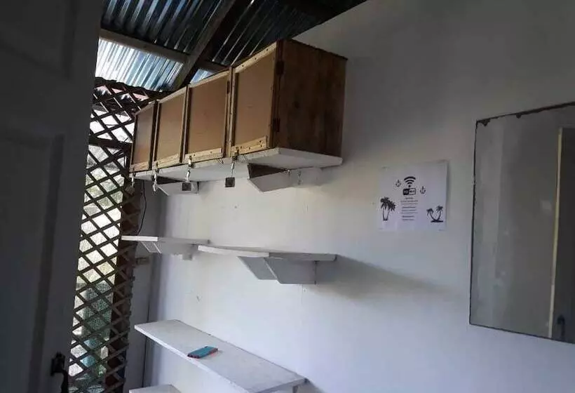 ベッドアンドブレックファースト Puerto Viejo Ancora Blu Hostel