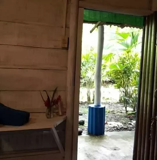 ベッドアンドブレックファースト Puerto Viejo Ancora Blu Hostel