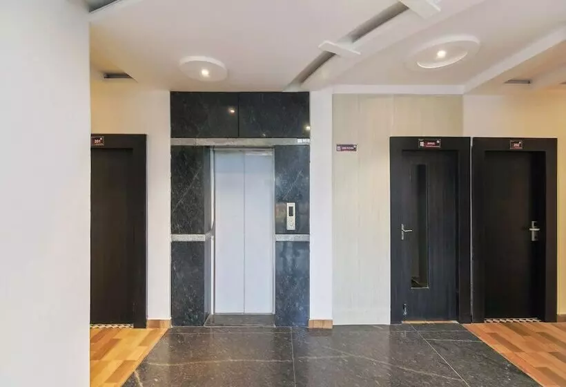 Capital O 35621 Hotel Durga International