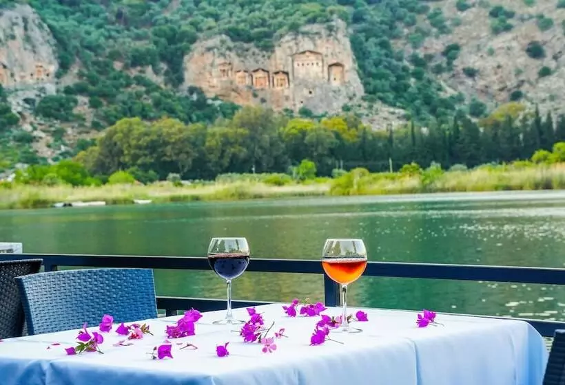 ホテル Dalyan Yagmur