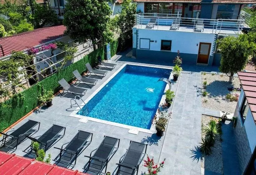 ホテル Dalyan Yagmur