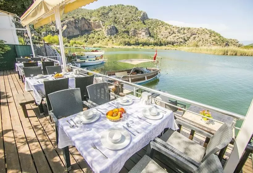 ホテル Dalyan Yagmur