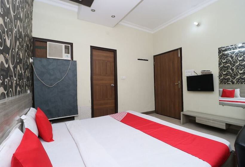 Hotel R K Guest House By Oyo Rooms