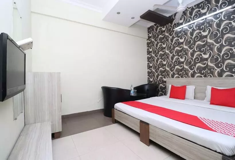 ホテル R K Guest House By Oyo Rooms