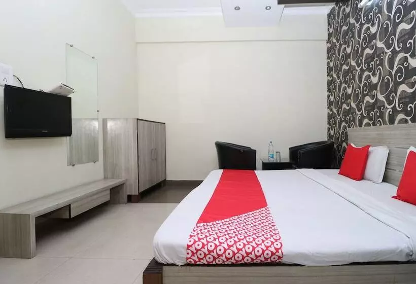 ホテル R K Guest House By Oyo Rooms
