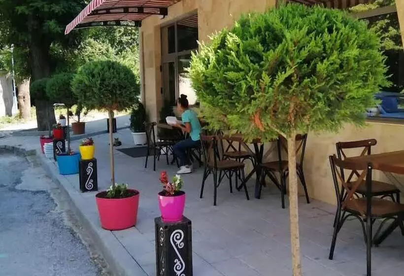 هتل The Old Bakery Apartments