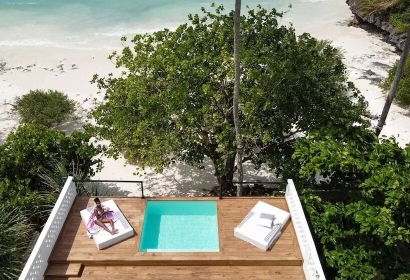 Hotelli Upendo Beach Boutique