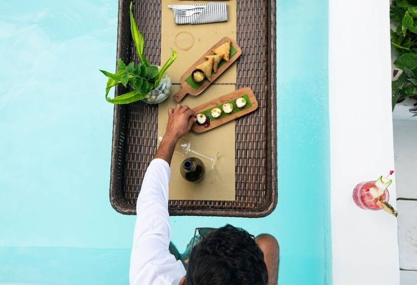 فندق Upendo Beach Boutique