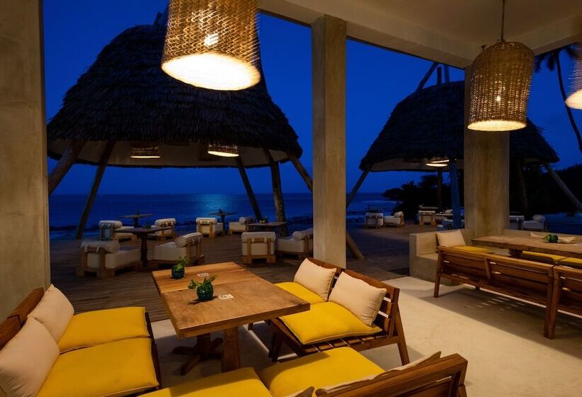 فندق Upendo Beach Boutique