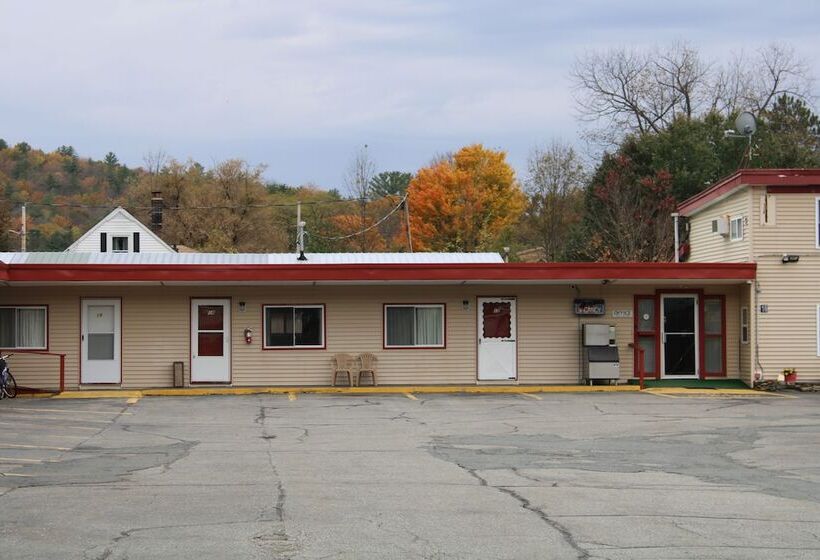 Мотель Claremont Motor Lodge