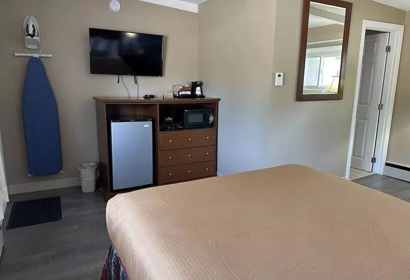 モーテル Claremont Motor Lodge