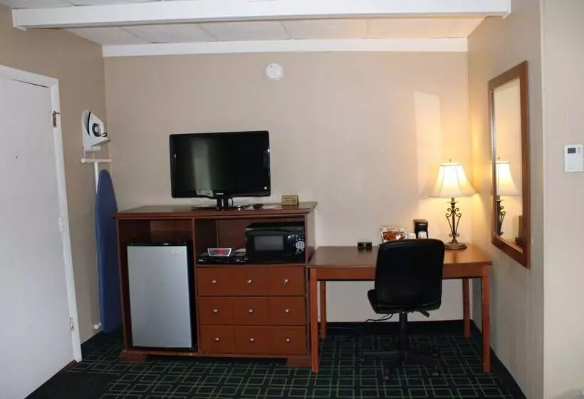 モーテル Claremont Motor Lodge