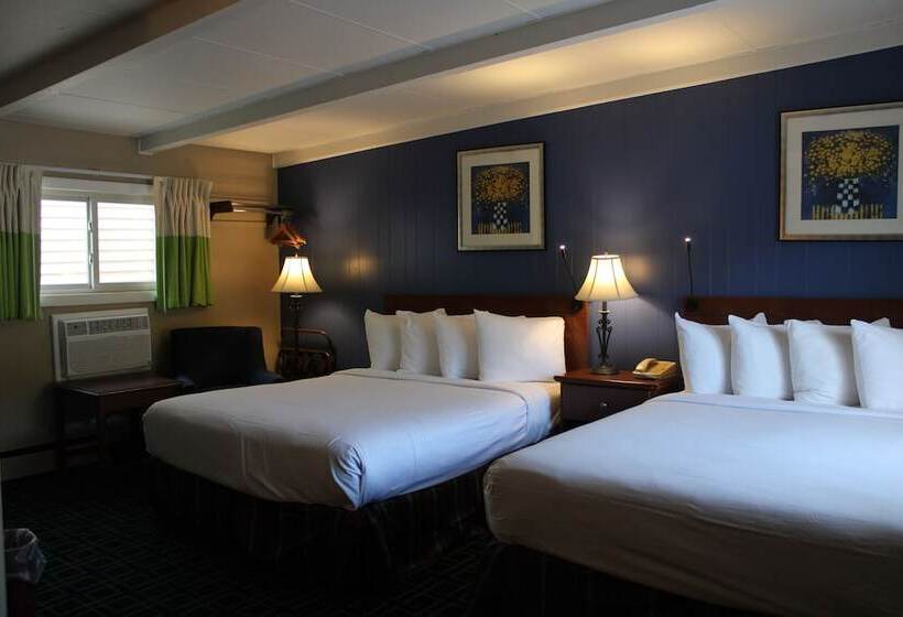 Мотель Claremont Motor Lodge