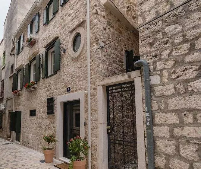 Majatalo Fenice Palace