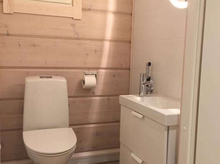 펜션 Iisakki Village