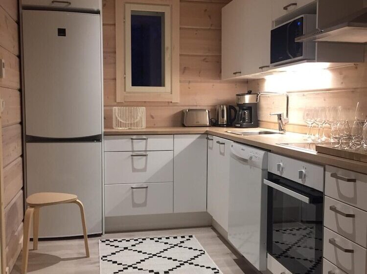 펜션 Iisakki Village